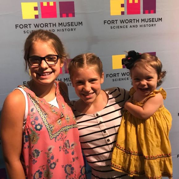 Meet your Posher, Amanda - Picture 1 of 1